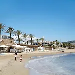 Santa Barbara, In Downtown
